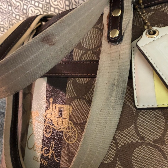 Coach Handbag - Picture 6 of 8